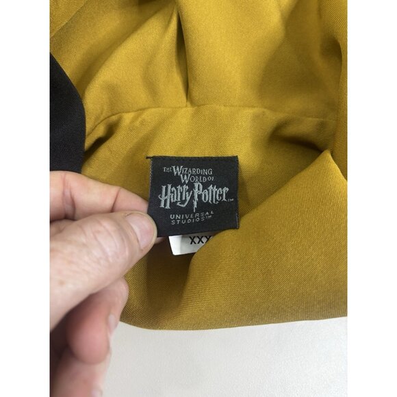 Wizarding World Harry Potter Hufflepuff Robe  XXXS Official Universal Studio EUC - Picture 7 of 13